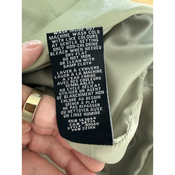 NWOT Revolve 7 For All Mankind Faux Leather Belted Romper Size Large - Picture 4 of 8